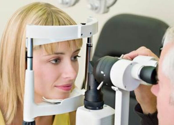 Επίσκεψη στον οφθαλμίατρο