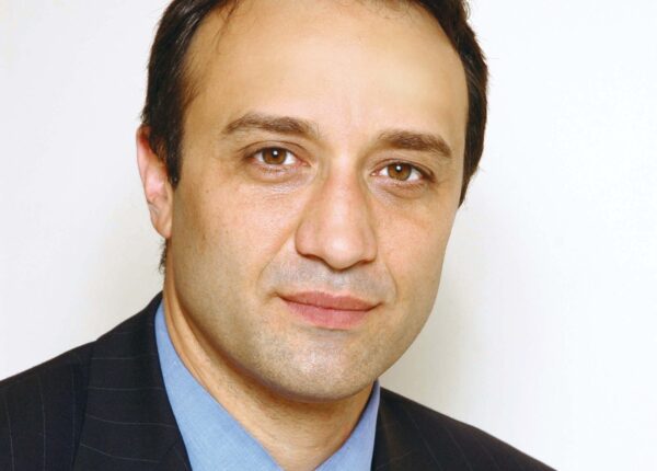 ΣΥΜΜΕΤΟΧΗ ΤΟΥ Γ. ΧΑΡΩΝΗ ΣΤΟ ΔΙΕΘΝΕΣ ΣΥΜΠΟΣΙΟ ΧΕΙΡΟΥΡΓΙΚΗΣ ΤΟΥ JULES STEIN EYE INSTITUTE